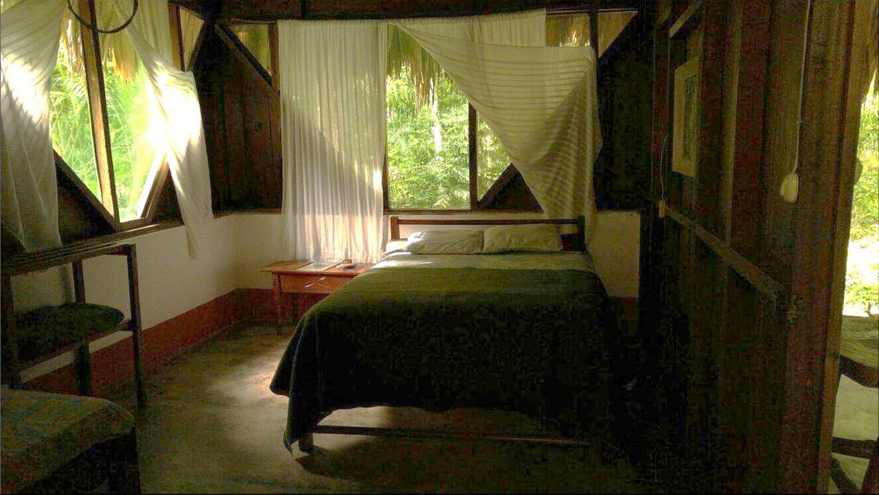 Ecolodge El Sombrero Laguna Yaxha Extérieur photo